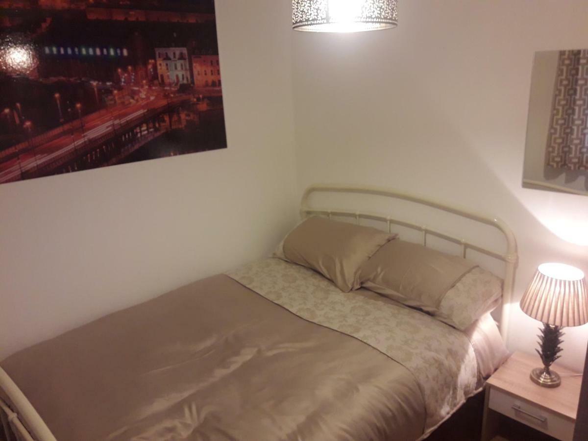 Vila Bridge House Derry City Townhouse Central Free Parking Exteriér fotografie